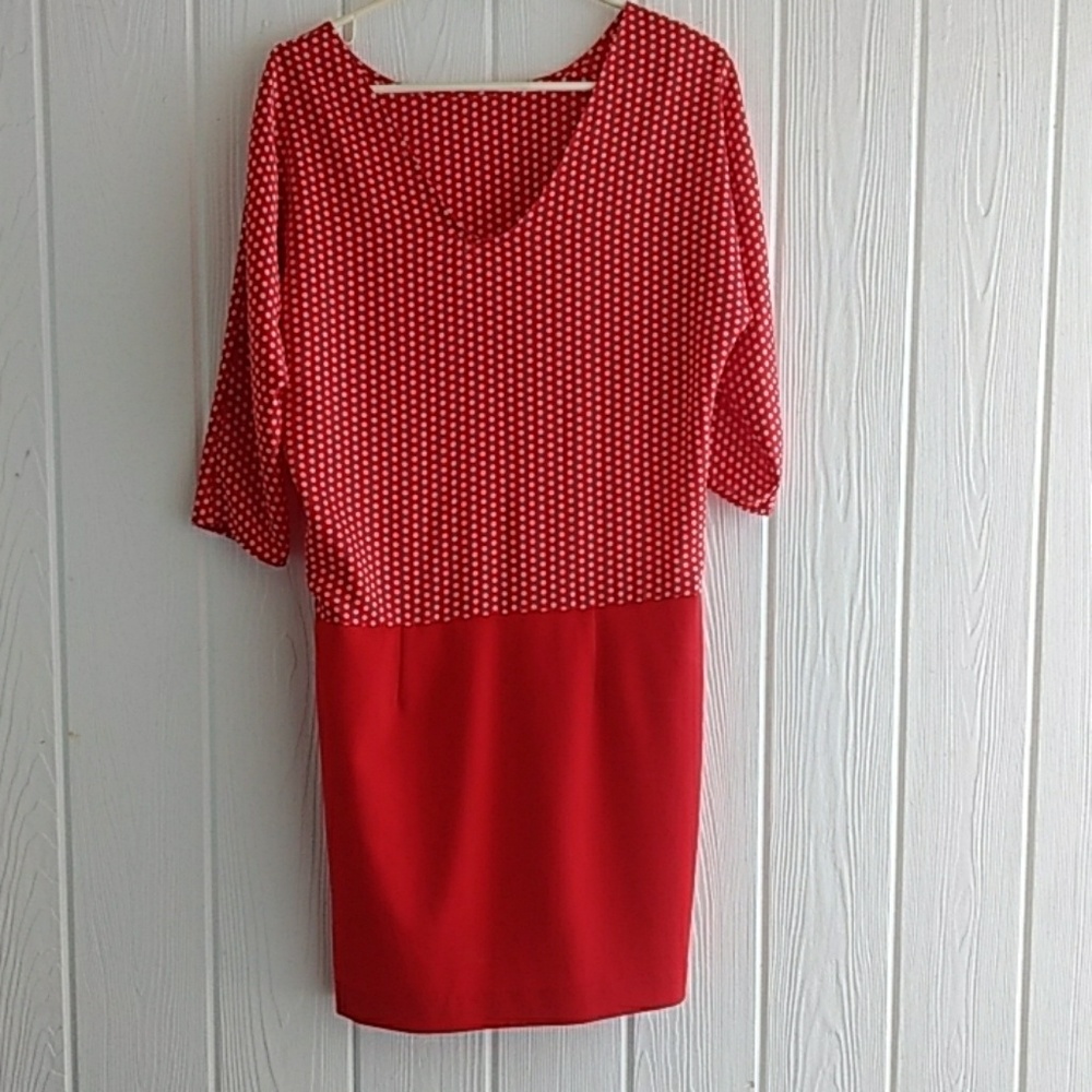 Dress - Picture 2 of 2